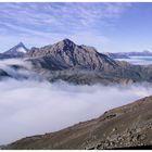 Blick vom Vulkan Osorno auf den Cerro la Picada (Mitte) und den Puntiagudo (links)