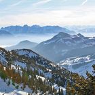 Blick vom Wendelstein zum Wilden Kaiser und in Richtung Hohe Tauern