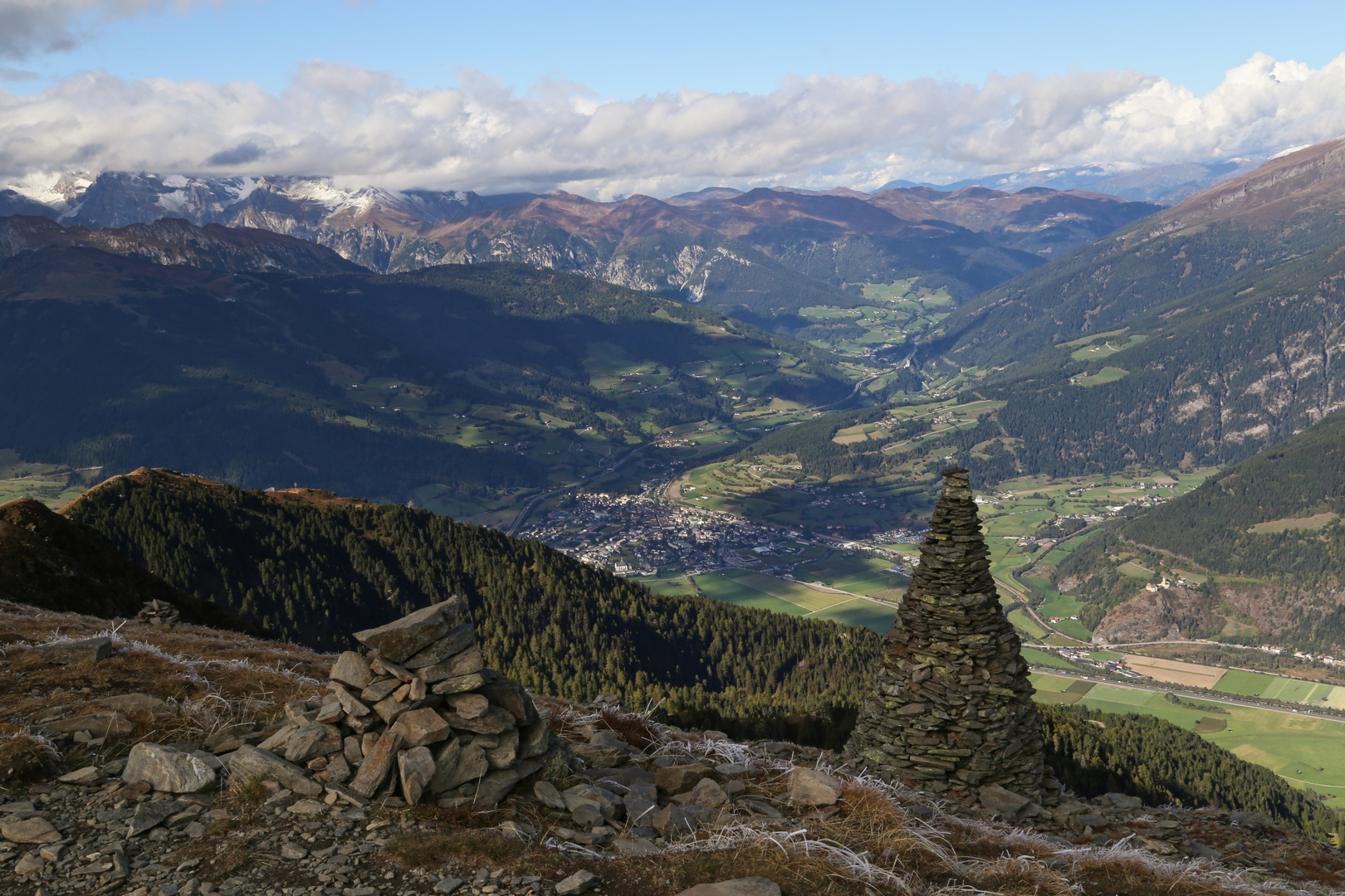 Blick vom Zinseler auf Sterzing (2016_10_03_EOS 6D_9928_ji)