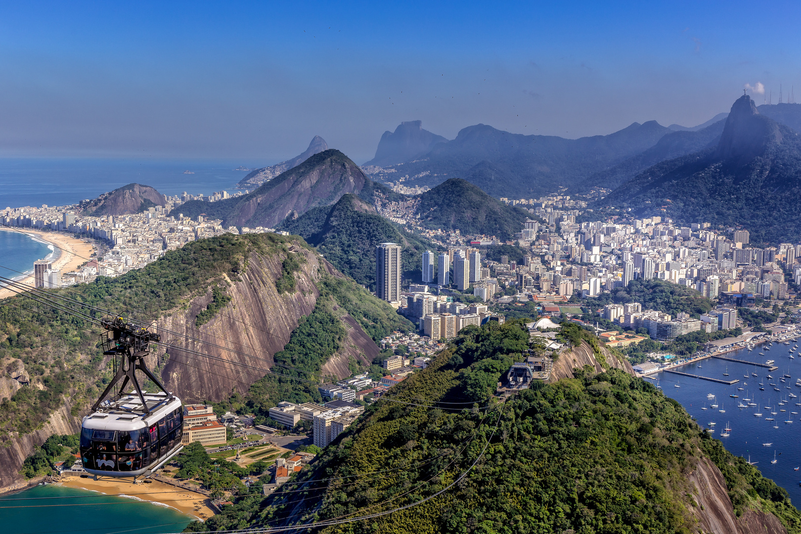 Blick vom Zuckerhut auf Rio de Janeiro....