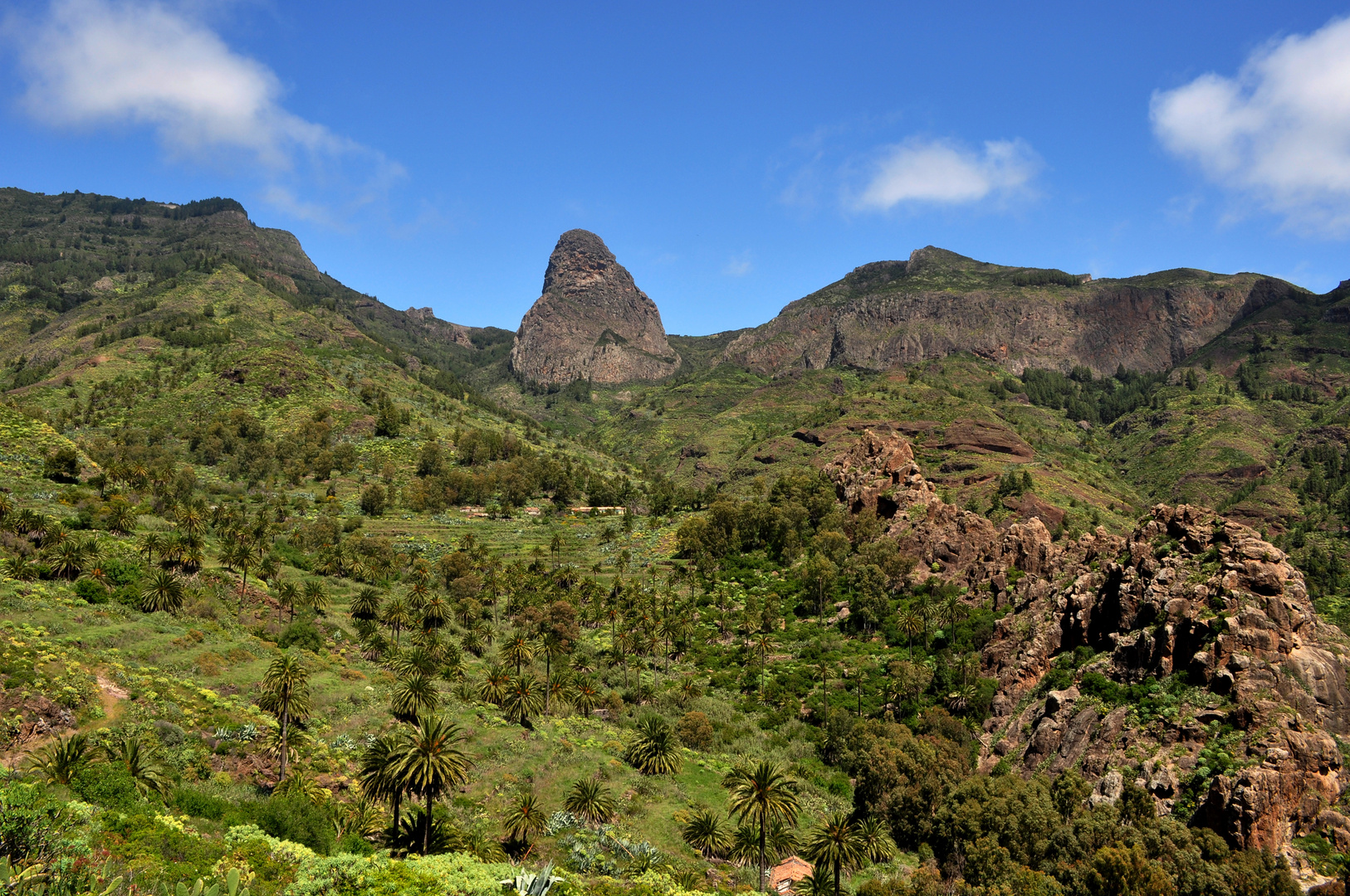 Blick von Benchijigua zum Roque Agando ...