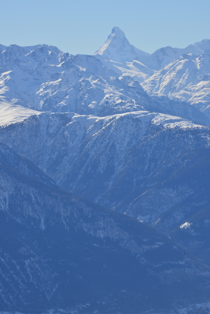 Blick von Bettmerhorn auf das Matterhon