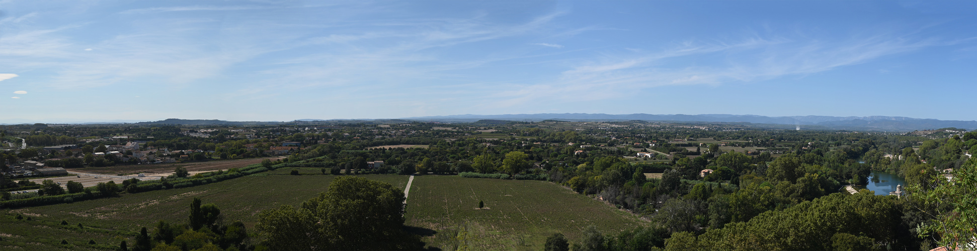 Blick von Béziers Richtung Westen. Vue depuis Béziers en direction ouest.