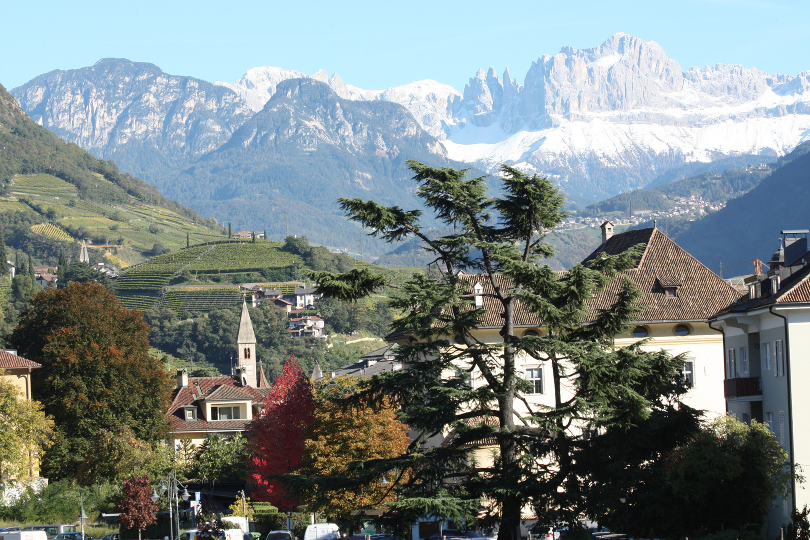 Blick von Bozen auf den Rosengarten