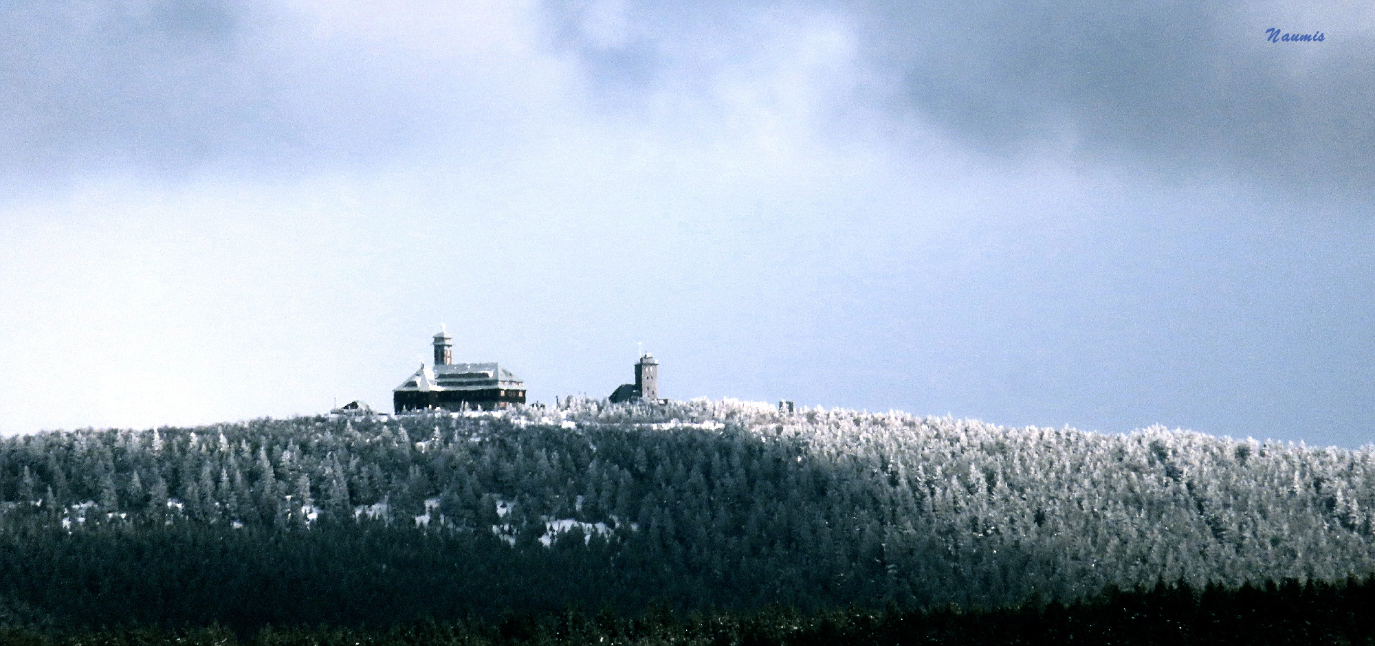 Blick von Breitenbrunn auf den Fichtelberg