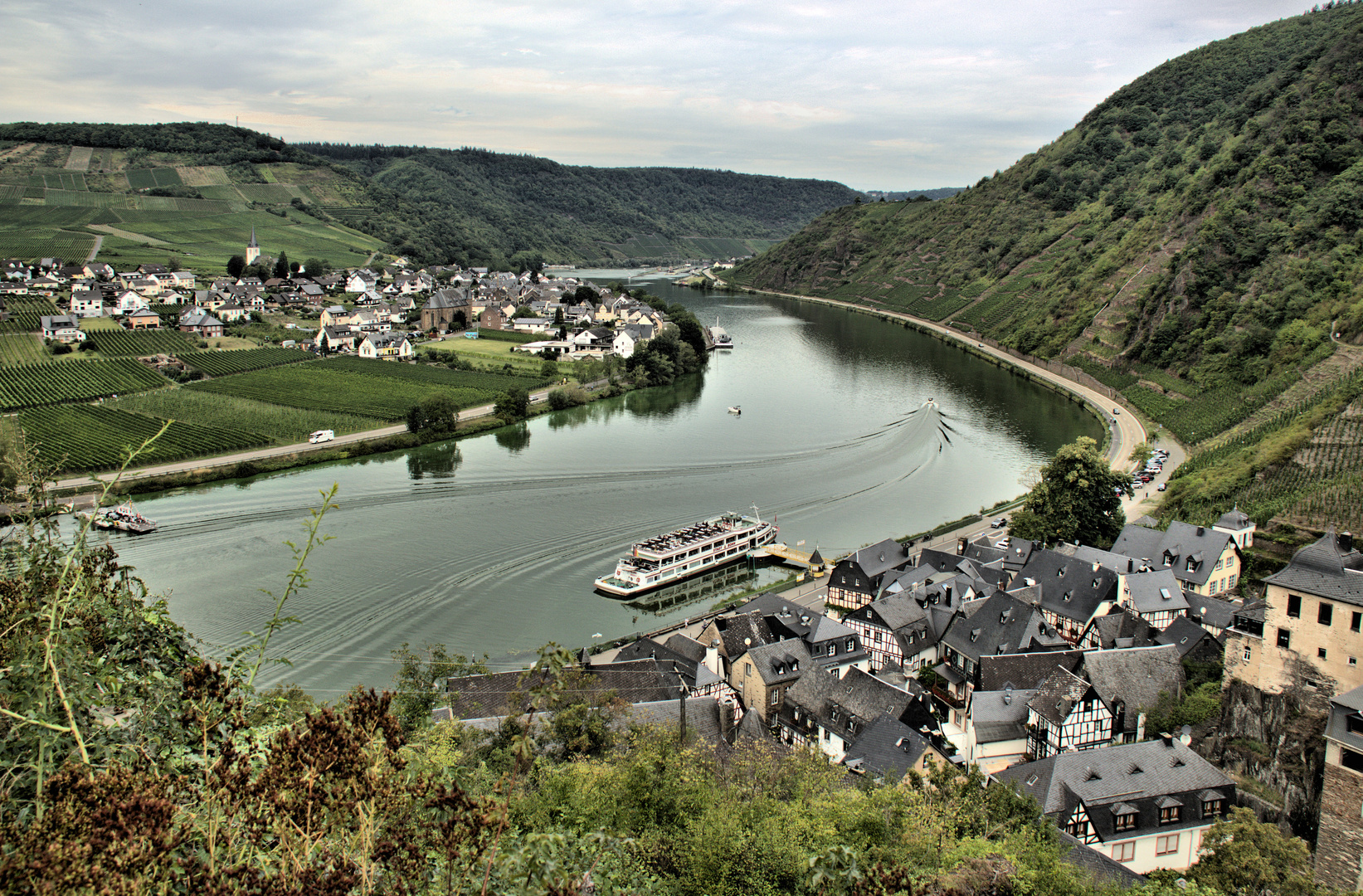 Blick von Burg Metternich (2)