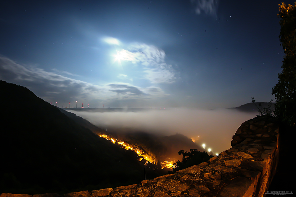 Blick von der Altenbaumburg ins Tal