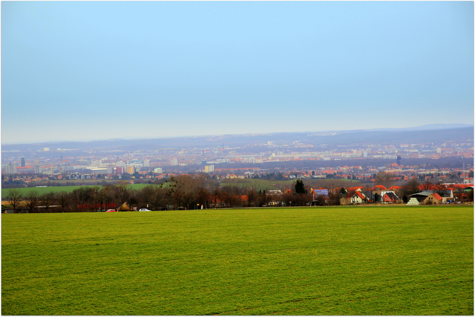 Blick von der Babisnauer Pappel auf Dresden