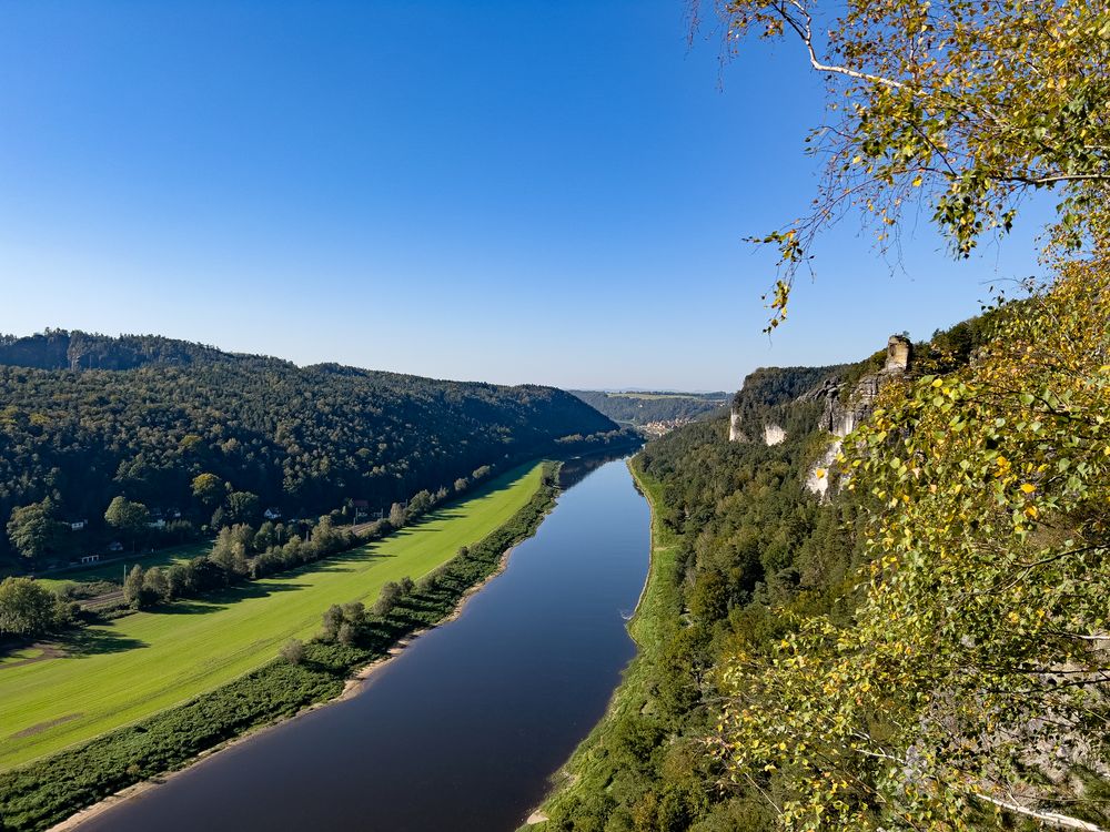 Blick von der Bastei auf die Elbe