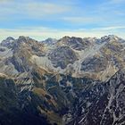 Blick von der Bergstation Walmendingerhornbahn (1.960 m) in Österreich 6