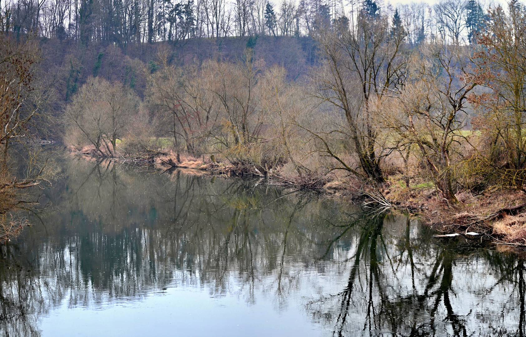 Blick von der Brücke auf den Kocher