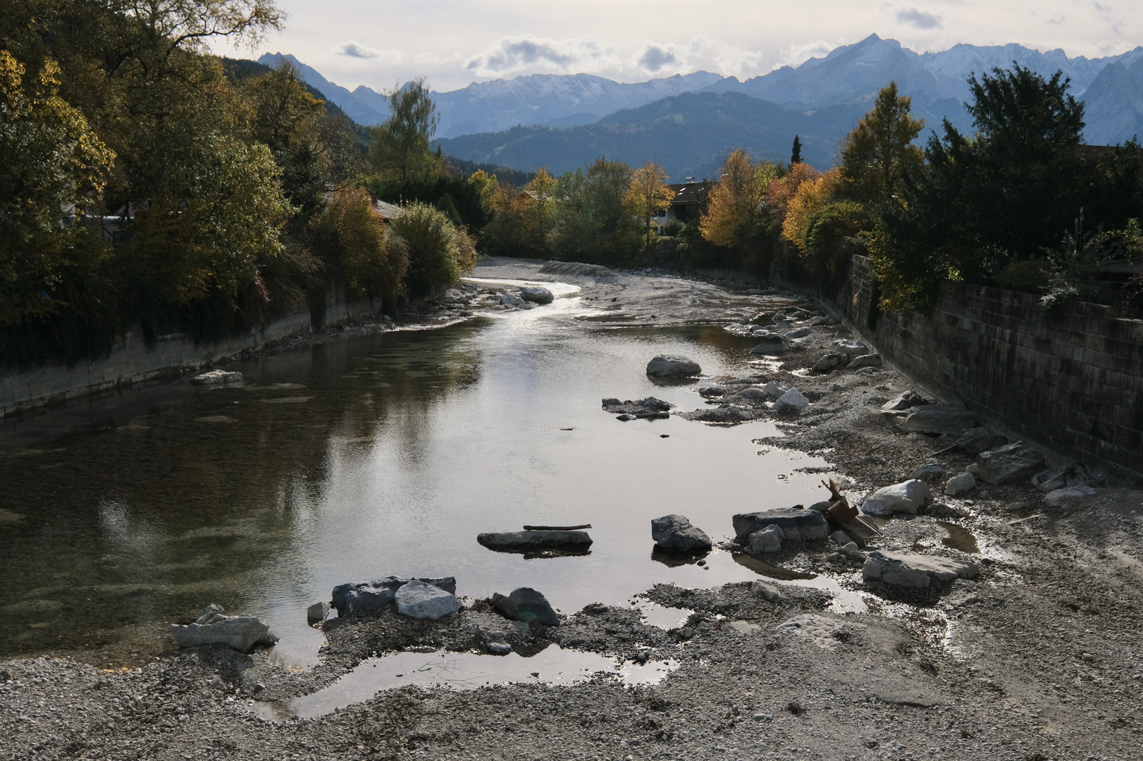 Blick von der Brücke in Farchant