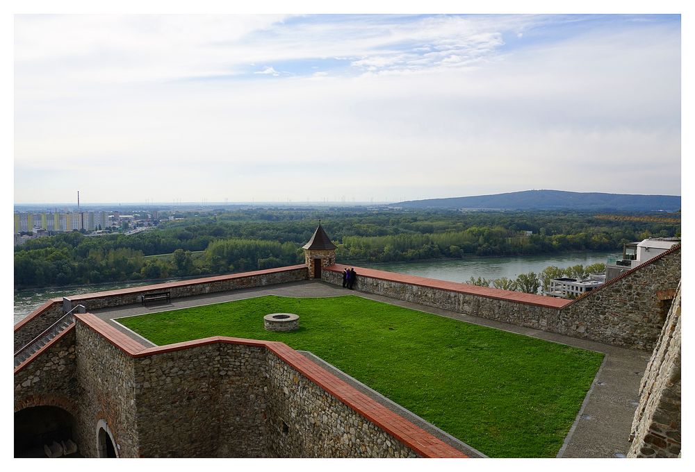 Blick von der Burg auf die Donau