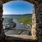 Blick von der Burg Landshut auf Bernkastel