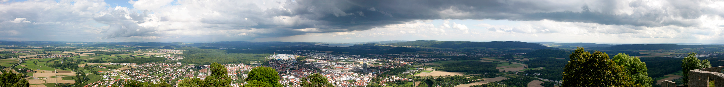 Blick von der Burg Ruine Hohentwiel