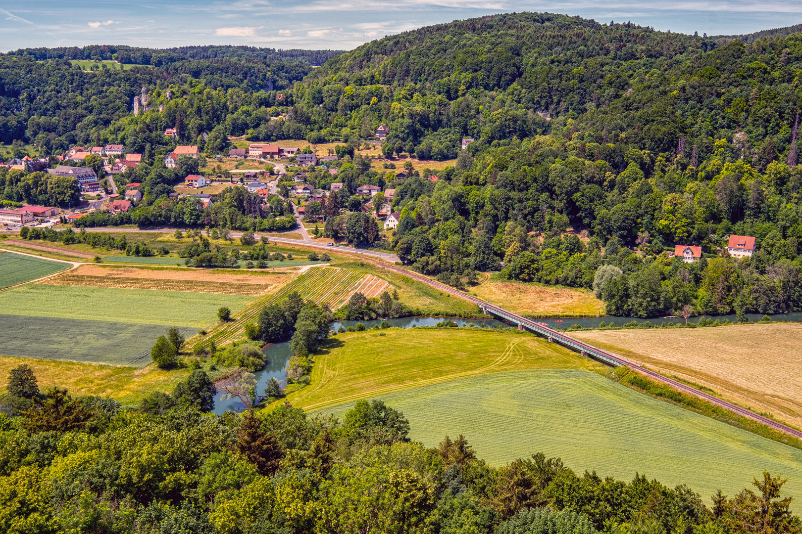 Blick von der Burgruine Neideck