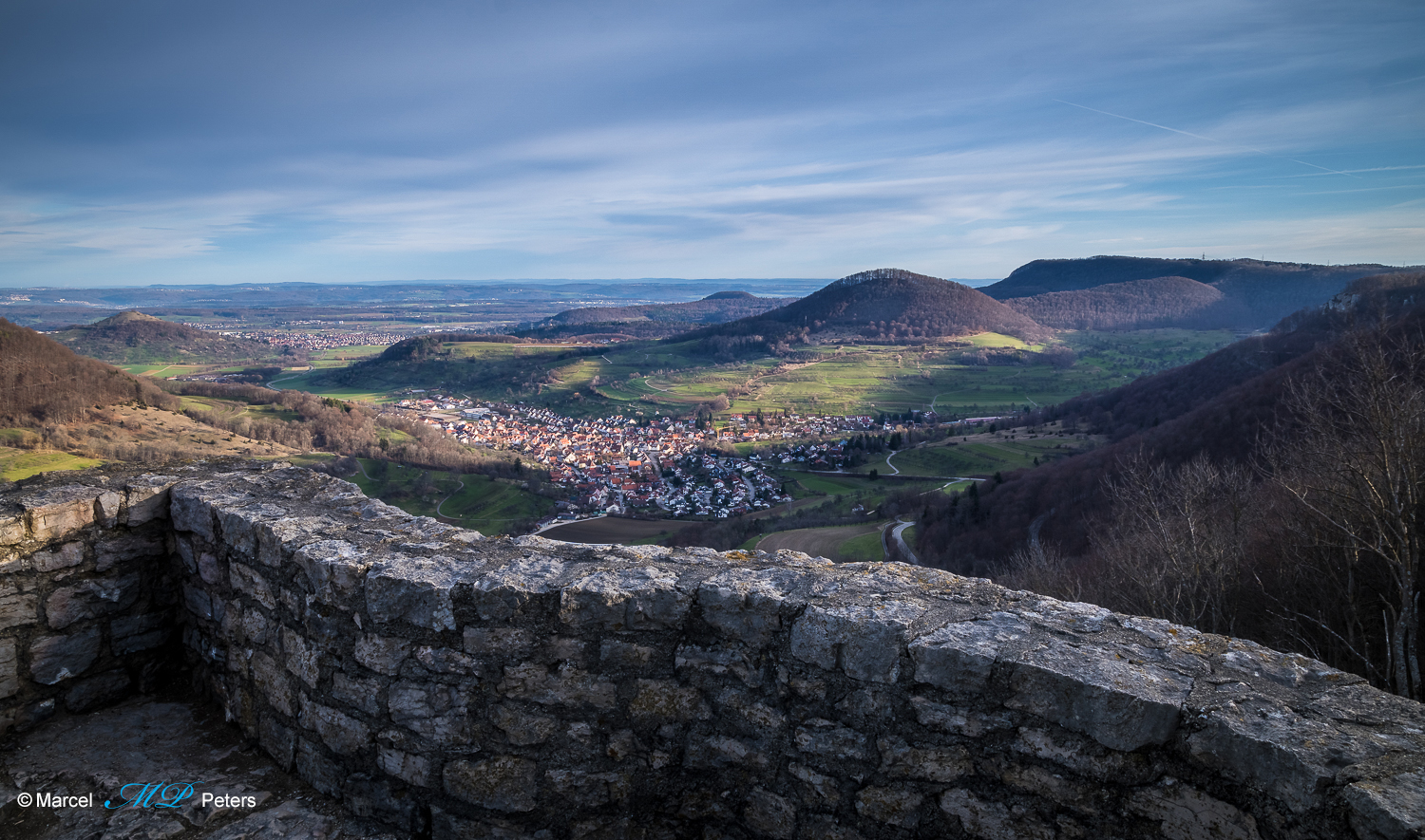 Blick von der Burgruine Reußenstein HDR...