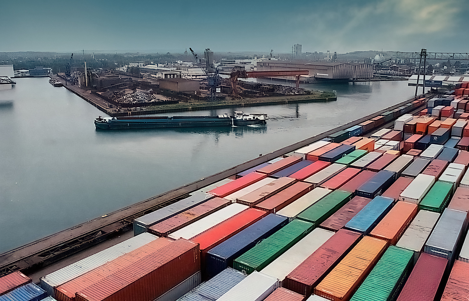 Blick von der Containerbrücke...2