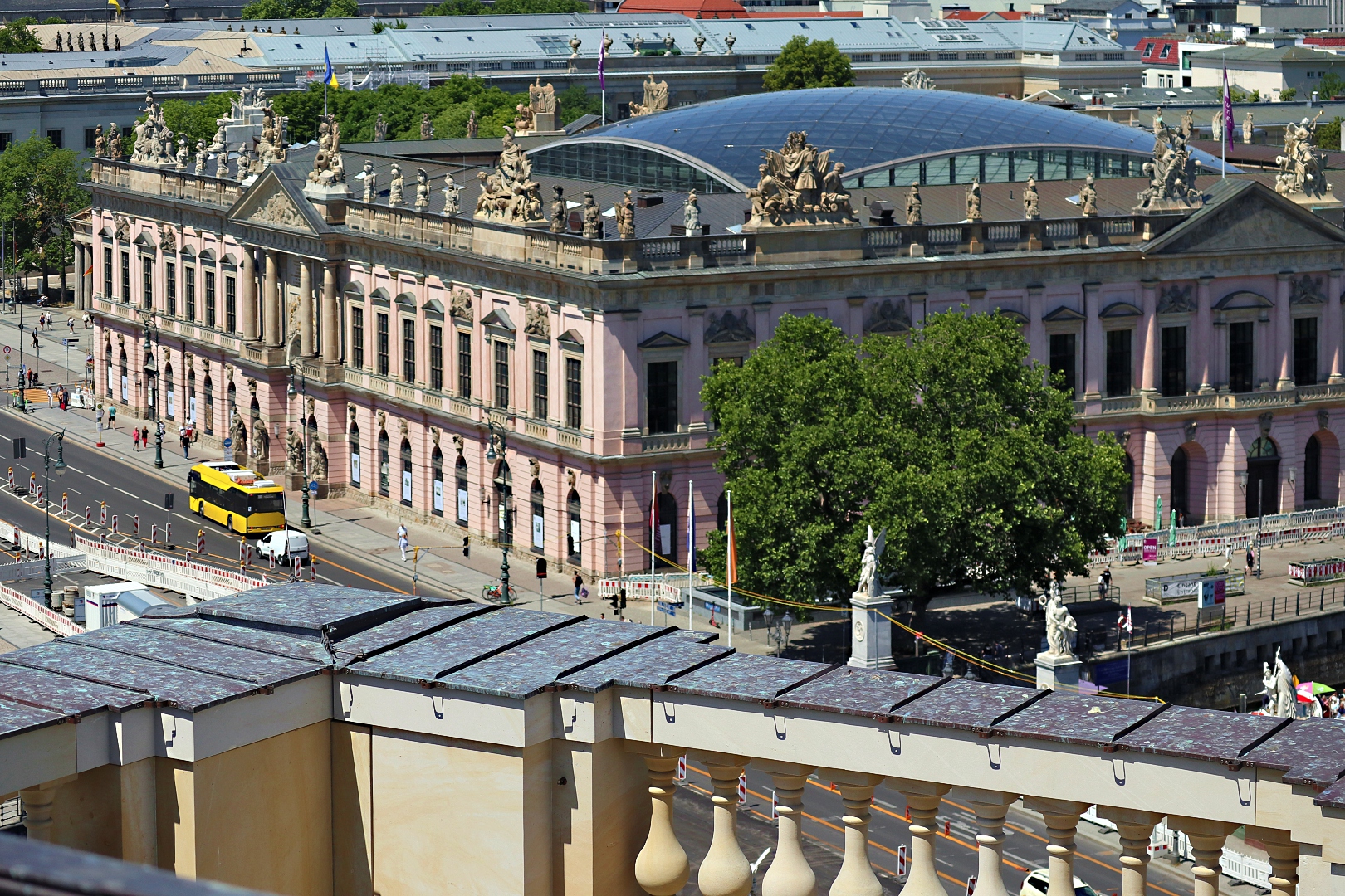 Blick von der Dachterrasse