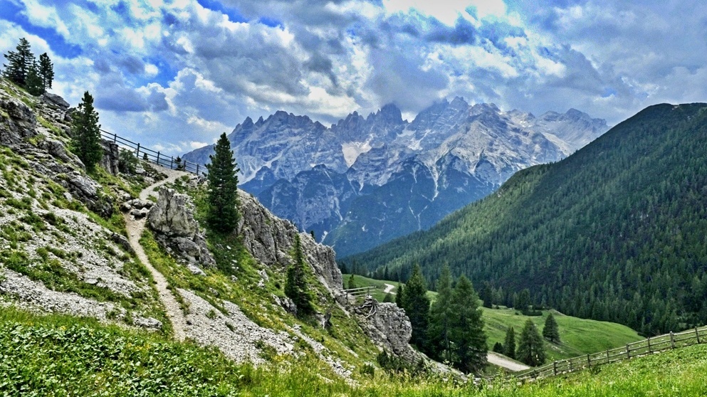 Blick von der Dürrensteinhütte 2040 m