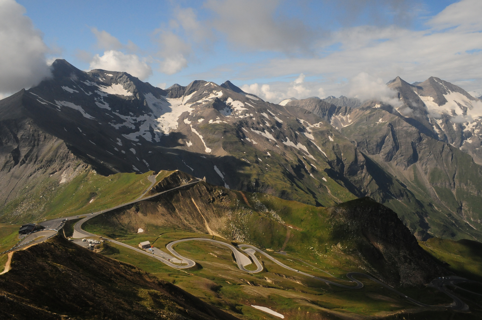 Blick von der Edelweissspitze, 2571m