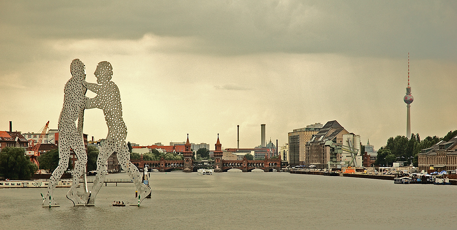 Blick von der Elsenbrücke...