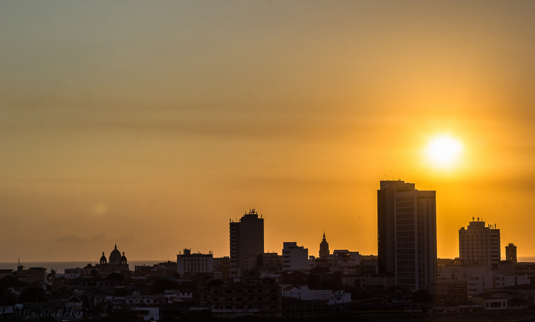 Blick von der Festung auf das nächtliche Cartagena