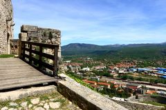Blick von der Festung Knin auf die Stadt