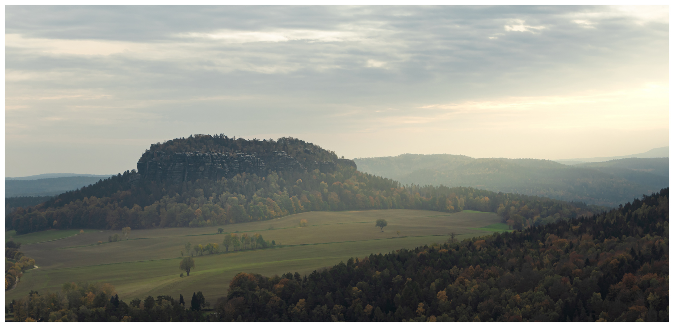 Blick von der Festung Königstein auf den Pfaffenstein