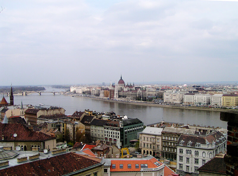Blick von der Fischer Bastei auf die Donau