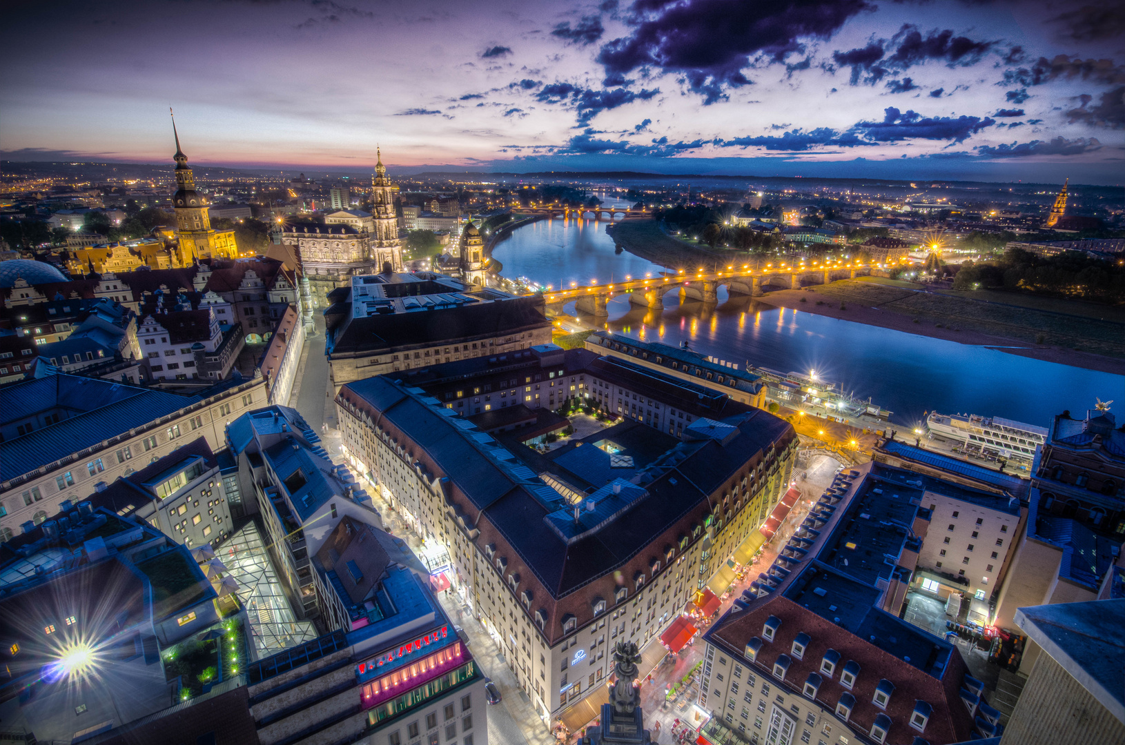 Blick von der Frauenkirche2, dismal in HDR