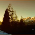 Blick von der Friedensglocke bei Mösern ins Inntal