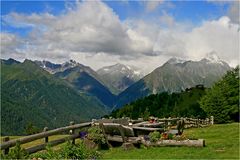 Blick von der Gottschaunalm ins Umbaltal