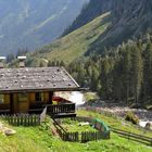 Blick von der Grawa Alm das Tal vor