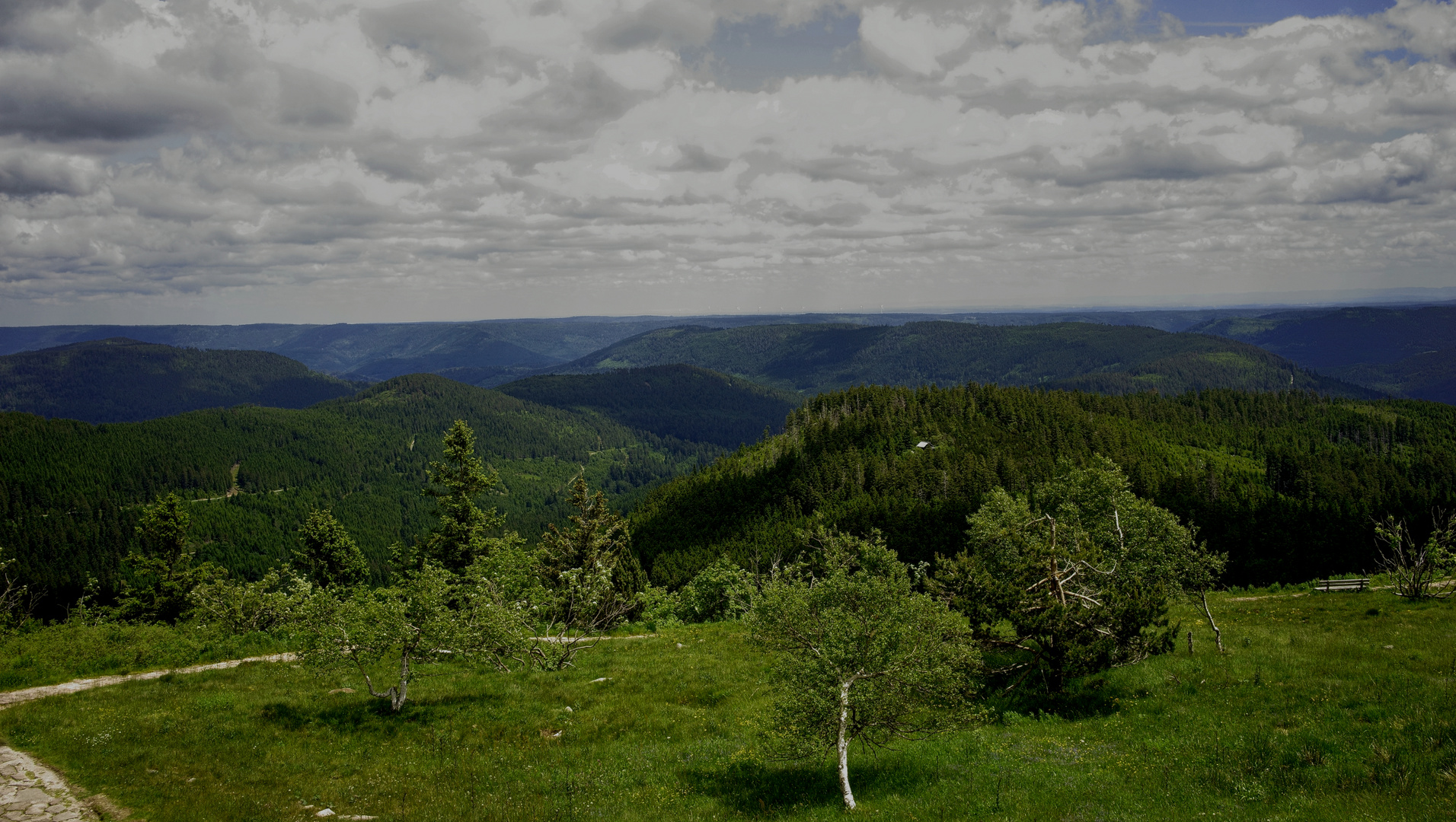 Blick von der Hornisgrinde (Nordschwarzwald) nach Osten.