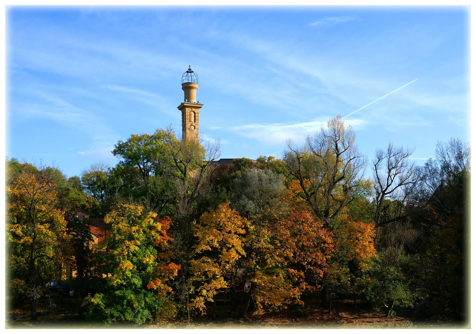 Blick von der Isar aufs Müllersche Volksbad...München