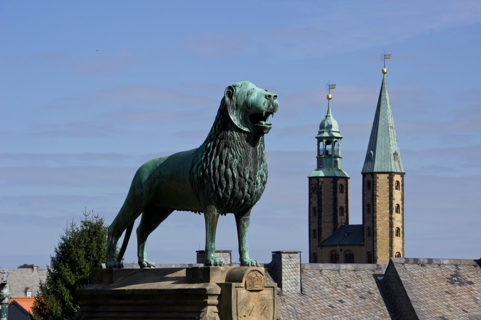 Blick von der Kaiserpfalz...