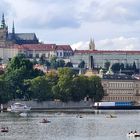 Blick von der Karlsbrücke zur Burg Hradschin