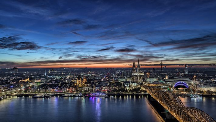 Blick von der KölnTriangle