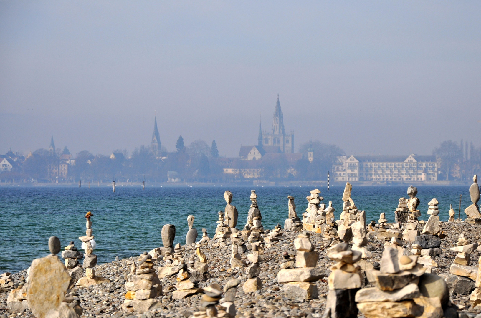 Blick von der Kultstätte auf Konstanz