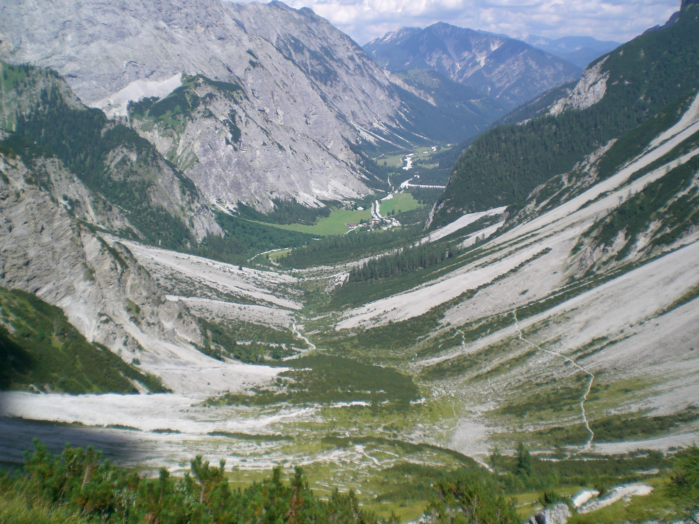 Blick von der Lamsenjochhütte