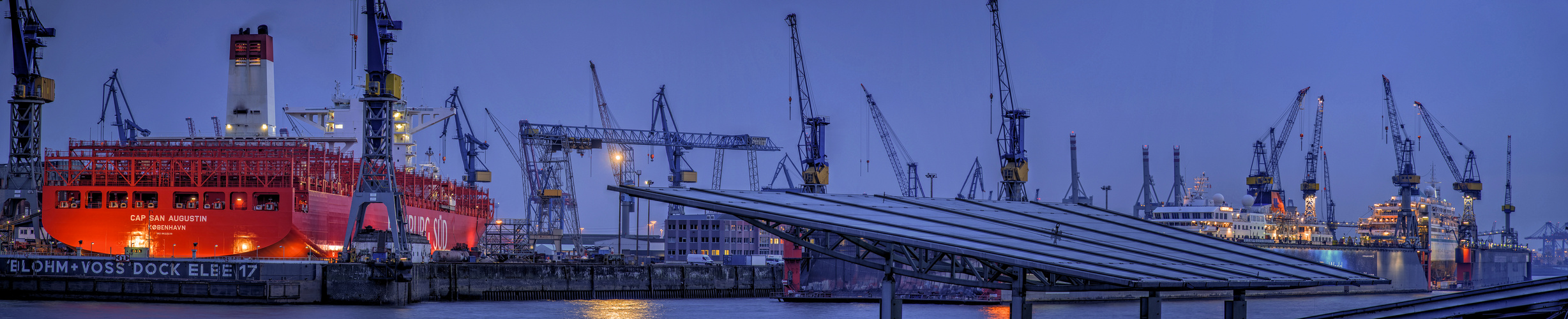 Blick von der Landungsbrücke 