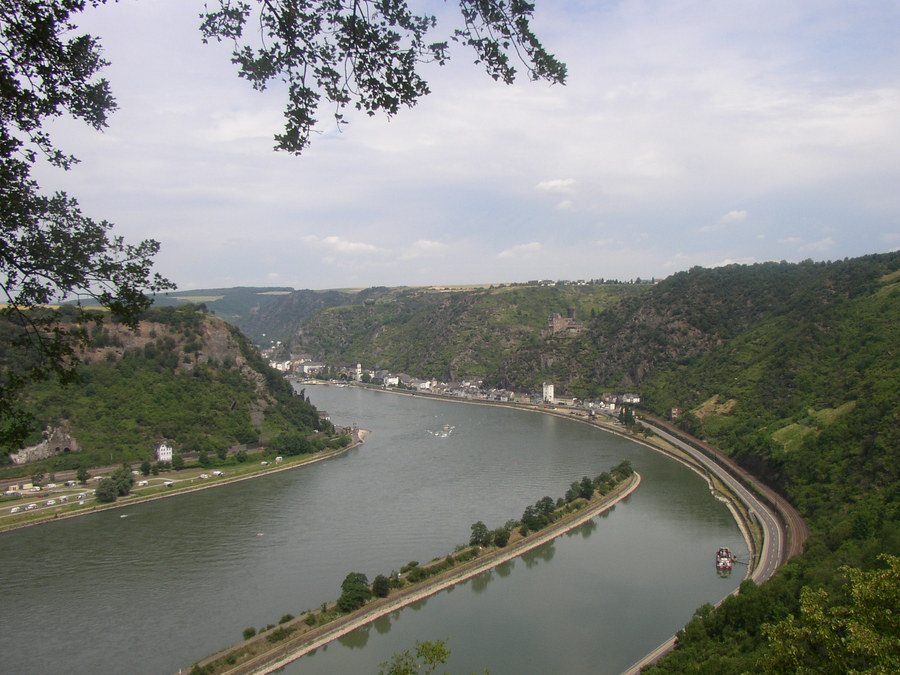 Blick von der Loreley auf den Rhein (2)