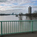 Blick von der Mülheimer Brücke