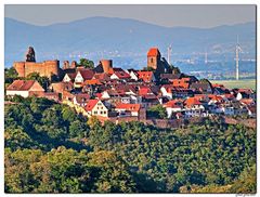 Blick von der Pfalz in den Odenwald