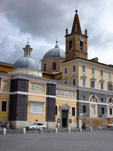 blick von der piazza del popolo