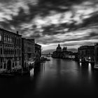 Blick von der Ponte dell'Accademia auf den Canal Grandre