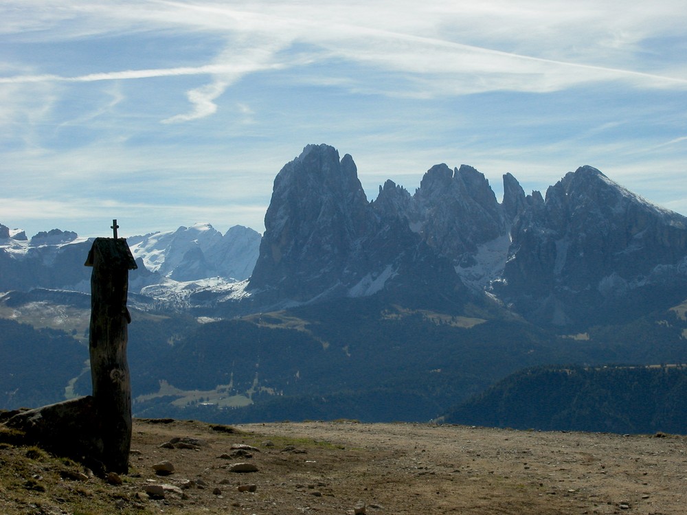Blick von der Raschötz Hütte - Rifugio Resciesa (2.165 m) ...