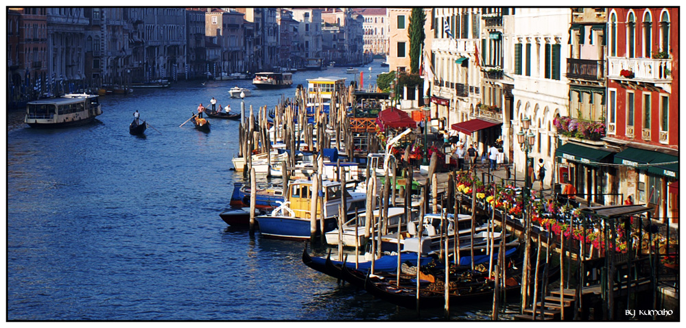 Blick von der Realto Brücke auf den Canale Grande