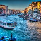 Blick von der Rialto-Brücke auf den Canal Grande